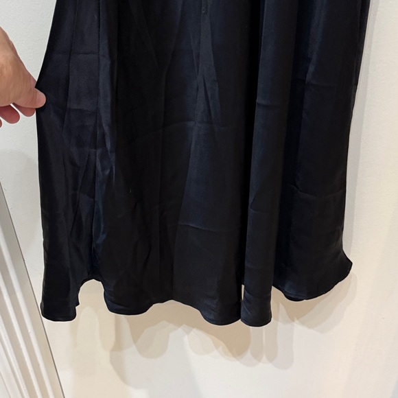 Reformation Black 100% Silk Dress Size 6 $298 - Picture 8 of 11